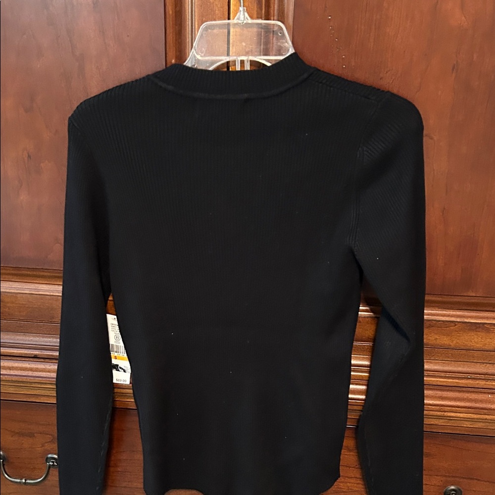 Karen Kane Black Ribbed Crew Neck Sweater/Size Small - Picture 4 of 5